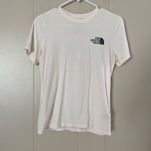 The North Face Women’s T-Shirt XS Cream Short Sleeve Logo Tee Outdoor Basics